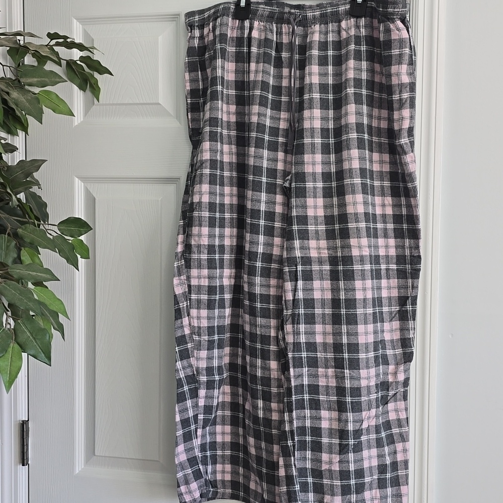EUC Liz Claiborne Lounge Pants